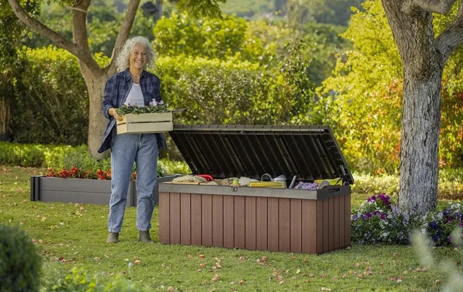 Outlet Darwin 100 Gallon Deck Box - Brown Small Deck Boxes