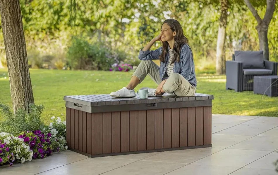 Outlet Darwin 100 Gallon Deck Box - Brown Small Deck Boxes